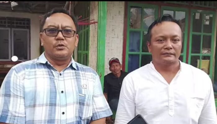 Pemdes Cipeundeuy Perkuat Layanan Kesehatan Lewat Kunjungan Warga Sakit