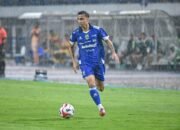 Drama Hujan Deras dan Kartu Merah, Persib Taklukkan Persebaya 1-0 di GBLA