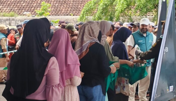 Program Hibah Kurban Sentuh 1.500 Keluarga Prasejahtera di Surade