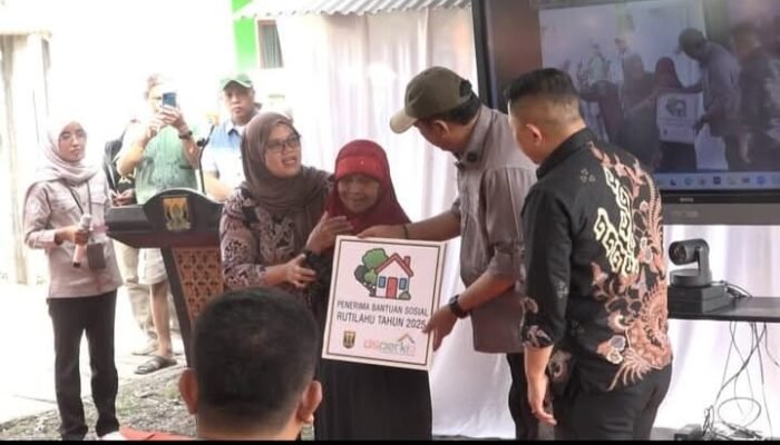 Launching Pembangunan Rutilahu, Bupati: Upaya Nyata Tingkatkan Kesejahteraan Rakyat