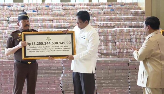 Presiden Prabowo Saksikan Penyerahan Uang Hasil Korupsi Senilai Rp13 Triliun