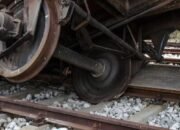 KA Purwojaya Anjlok di Bekasi, Seluruh Penumpang Selamat