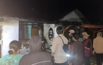 Warung Sembako di Gegerbitung Sukabumi Ludes Terbakar Akibat Arus Pendek