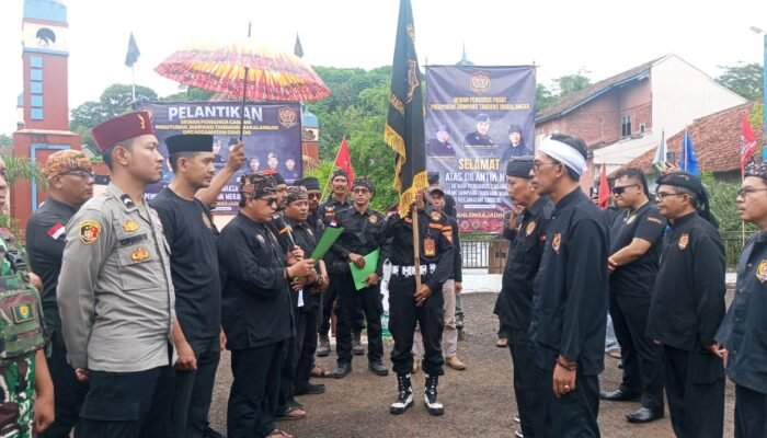 Lantik DPC Cidolog, DPP Jampang Tandang Makalangan Kobarkan Semangat Persatuan