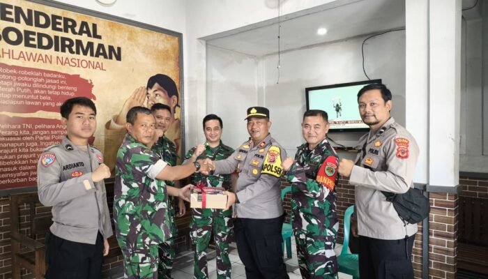 Kejutan HUT TNI ke-80, Kapolsek Surade Tegaskan Sinergitas TNI-Polri Makin Gaspol