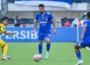 Frans Putros Kena Sanksi Komdis, Ini Sikap Tegas PERSIB Bandung!