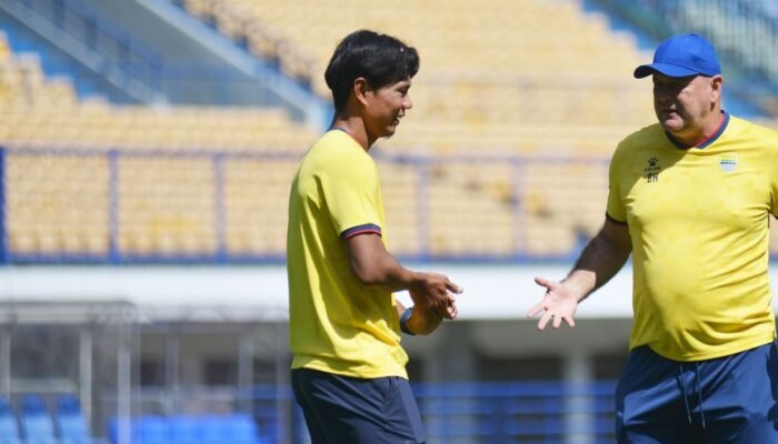 Jupe Fokus Jalani Peran Baru sebagai Staf Pelatih PERSIB