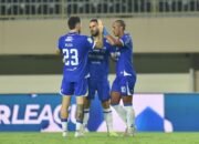 Persib Kokoh di Papan Atas Usai Libas PSBS Biak 3-0