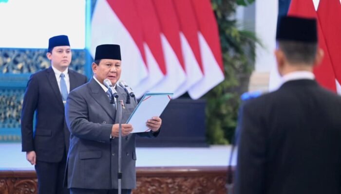 Presiden Prabowo Lantik Prof. Arif Satria sebagai Kepala BRIN dan Prof. Amarulla Octavian sebagai Wakil Kepala