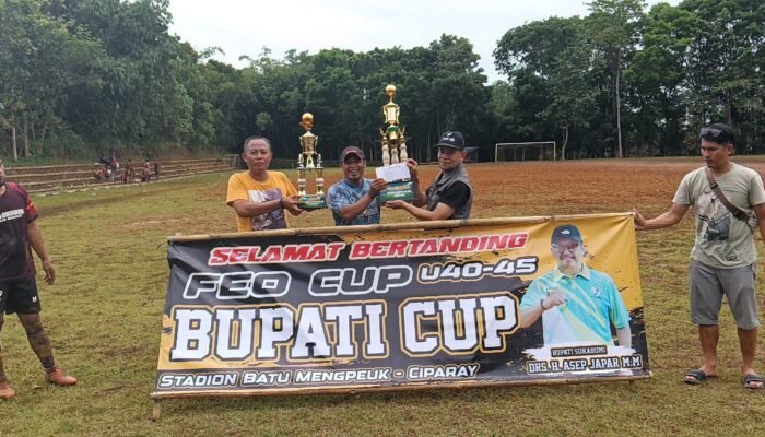 Surade dan Ciemas Raih Gelar Juara di Bupati Cup U-45 dan U-40 Jampangkulon