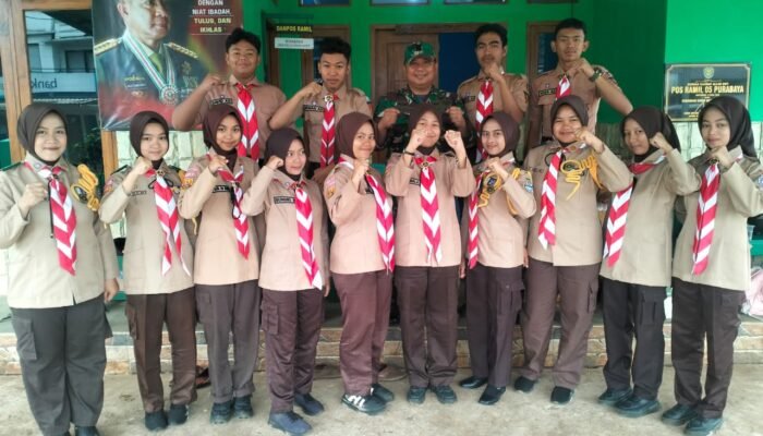 Danposramil Purabaya Berikan Pembinaan kepada Calon Anggota Saka Wira Kartika MAN 4 Sukabumi