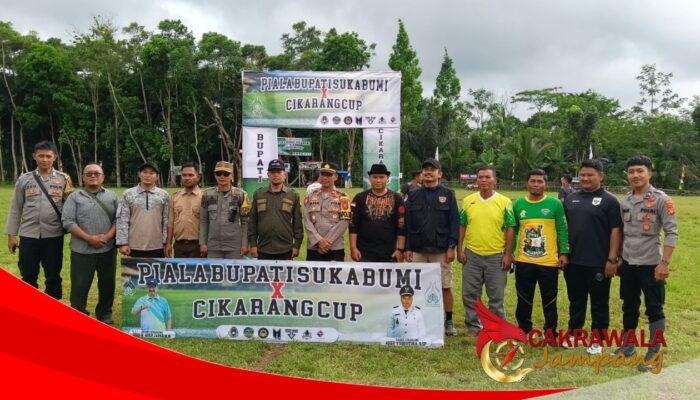 Kapolsek Jampangkulon Monitoring Pembukaan Open Tournament Bupati Cup X Cikarang Cup di Desa Cikarang