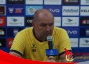 Hodak Targetkan Kemenangan, Persib Siap Tempur Hadapi Dewa United di GBLA