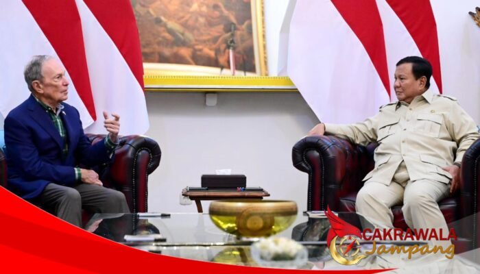 Prabowo Sambut Bloomberg di Istana, Perkuat Komitmen Pembangunan SDM Indonesia