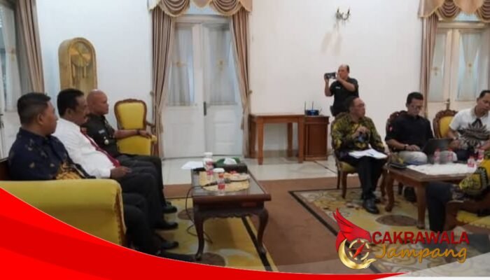 Bupati Minta Semua Bersinergi Dalam Pembangunan Fasilitas Pendukung koperasi Merah Putih