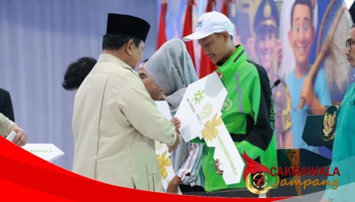 Presiden Prabowo Serahkan 50.030 Rumah Subsidi, Tegaskan Negara Hadir untuk Rakyat