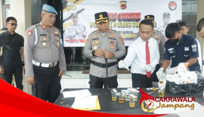 Sebanyak 177 Personel, di Tes Urine langsung oleh Kapolres Sukabumi Hasilnya Negatif