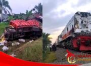 Truk Bermuatan Pisang Tertabrak Kereta Api di Kisaran Timur, Pos Jaga Perlintasan Rusak Parah
