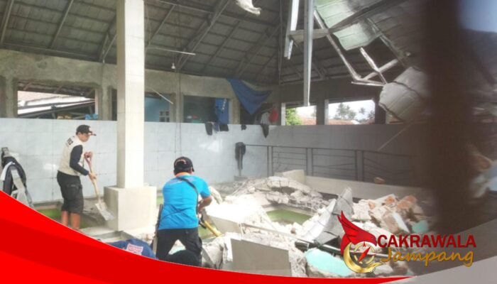 Angin Kencang Robohkan Kubah Masjid Pesantren Jamiatul Quro, Ini Penjelasan BPBD