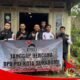 DPD PSI Kota Sukabumi Tinjau Rumah Warga Terdampak Angin Kencang, Serahkan Bantuan Perbaikan Atap