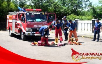 Damkarmat Sukabumi Gelar Pelatihan dan Simulasi Antisipasi Kebakaran