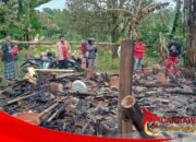 PAC PDI Perjuangan Jampangkulon Sambangi Korban Kebakaran di Mekarjaya, Salurkan Bantuan Sembako