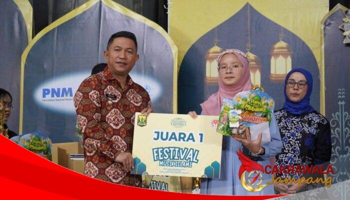 Wabup Sukabumi Berbagi Kebahagiaan Ramadan Bersama Anak-Anak dalam Penutupan Bazar Kuliner